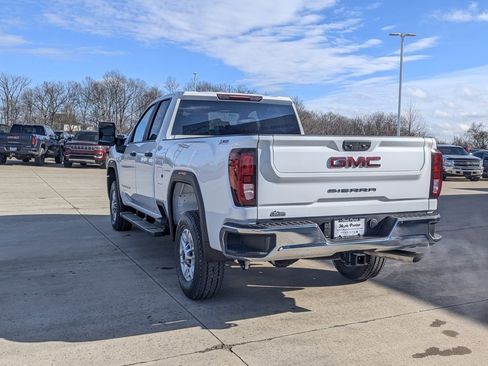New 2026 GMC Sierra 2500 Pro w/ Convenience Package image 8