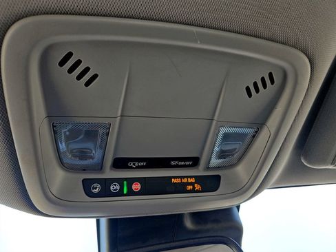 Used 2024 Chevrolet Malibu LT FWD image 24