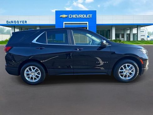 Used 2024 Chevrolet Equinox LT w/ LPO, Floor Liner Package AWD/4WD image 7