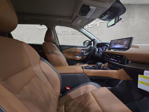 New 2026 Nissan Rogue Platinum w/ Platinum Premium Package image 24