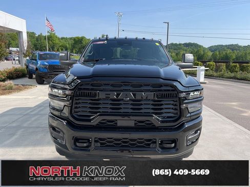 New 2025 RAM 3500 Big Horn image 31
