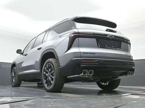 New 2026 Chevrolet Traverse LT w/ Enhanced Driving Package FWD image 50
