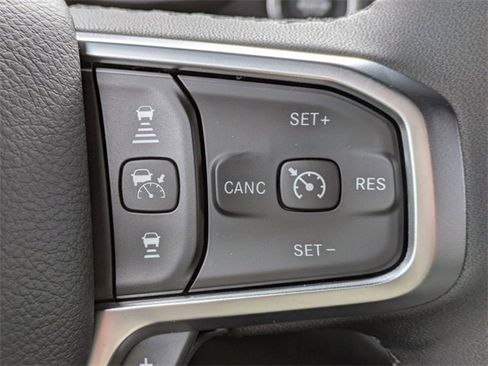 New 2026 RAM 1500 4x4 Crew Cab image 26