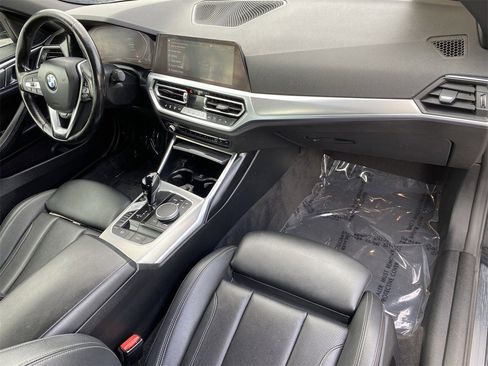 Used 2022 BMW 430i xDrive Convertible w/ Convenience Package image 46