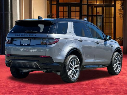 New 2026 Land Rover Discovery Sport Landmark image 10