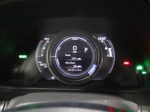 Used 2024 Lexus UX 250h F Sport image 13