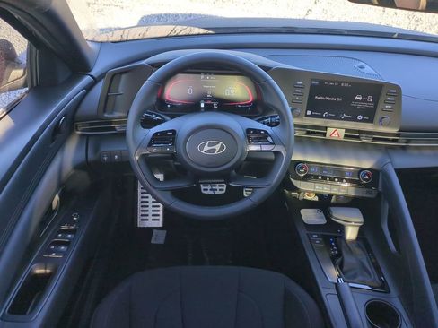 New 2026 Hyundai Elantra Sport FWD image 17