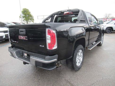 Used 2019 GMC Canyon SLE w/ SLE Convenience Package image 8