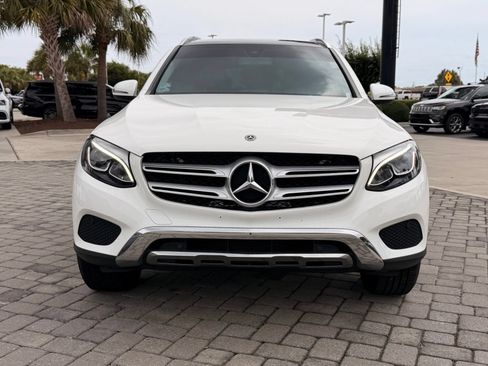 Used 2019 Mercedes-Benz GLC 300 4MATIC image 5