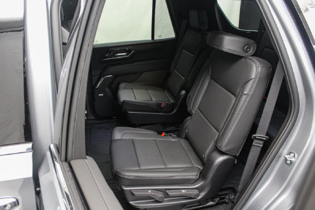 New 2027 GMC Yukon Denali w/ Sun & Power Step Package AWD/4WD image 14