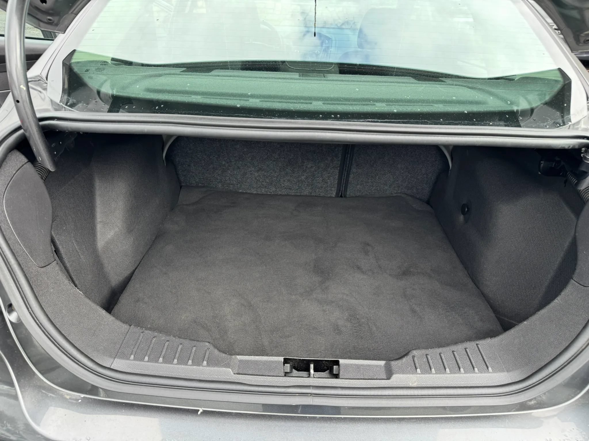 Used 2015 Ford Focus SE w/ SE Cold Weather Package FWD image 27