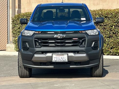 Used 2023 Chevrolet Colorado Trail Boss w/ Advanced Trailering Package AWD/4WD image 9