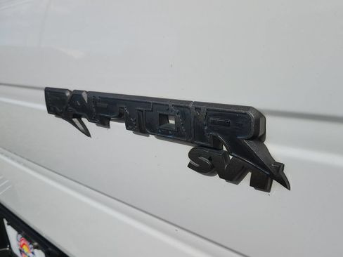 Used 2013 Ford F150 Raptor w/ Luxury Equipment Group AWD/4WD image 13