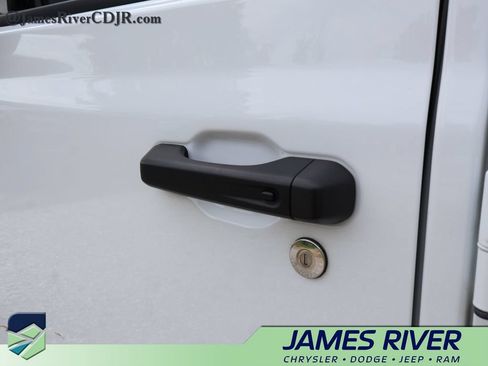 Used 2023 Jeep Wrangler Unlimited Rubicon 4xe w/ Steel Bumper Group AWD/4WD image 19