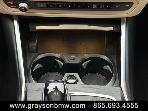 Used 2019 BMW 330i Sedan w/ Convenience Package image 20