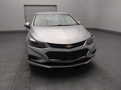 Used 2017 Chevrolet Cruze Premier FWD image 14