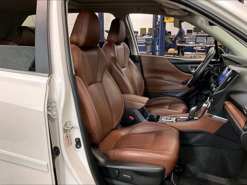 Used 2019 Subaru Forester Touring image 7