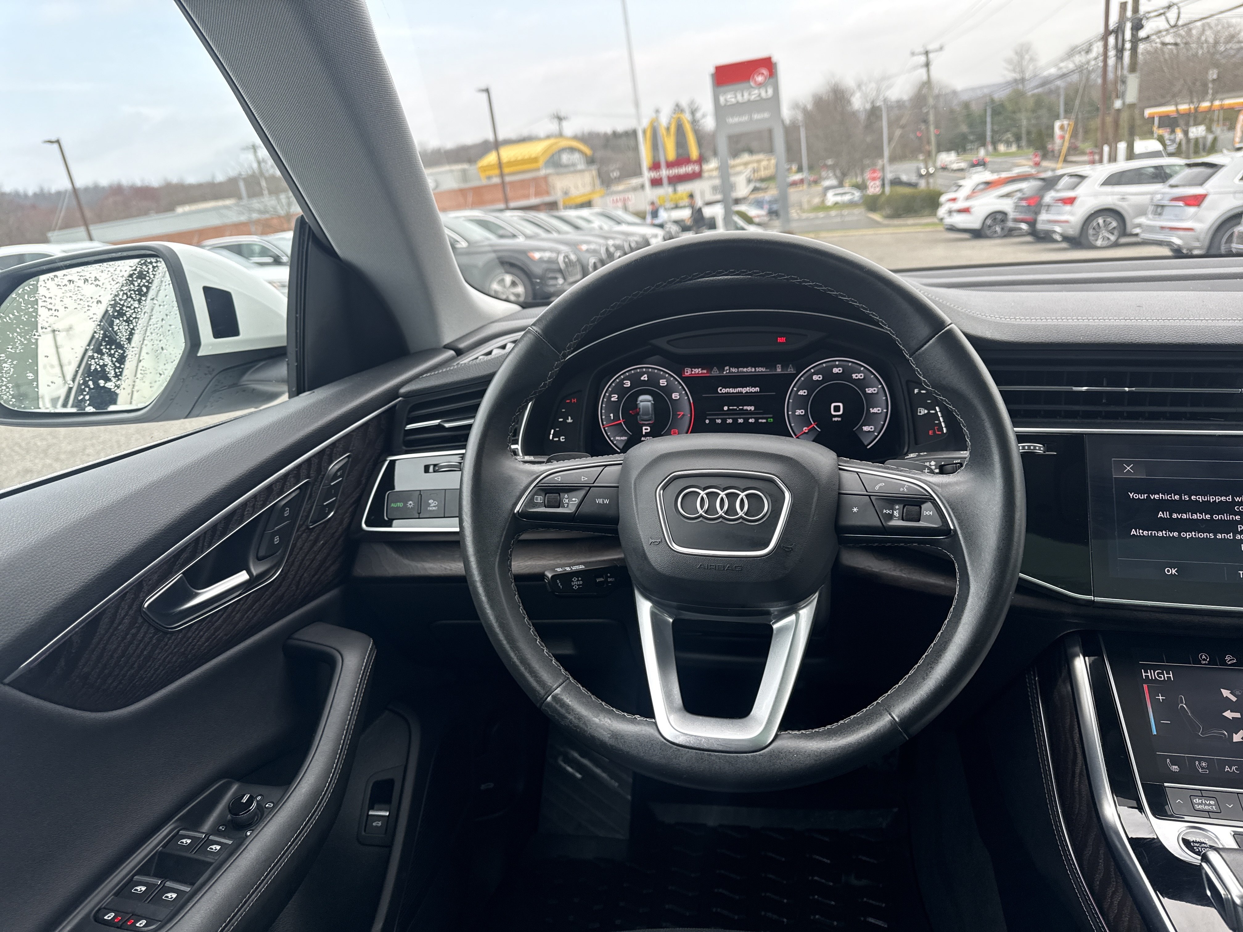 Certified 2023 Audi Q8 Premium Plus w/ Premium Plus Package AWD/4WD image 7