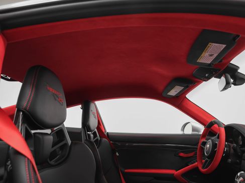 Certified 2018 Porsche 911 GT2 RS RWD image 53