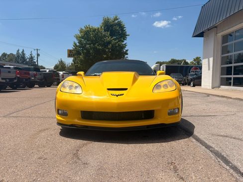 Used 2010 Chevrolet Corvette Grand Sport w/ Preferred Equipment Group RWD image 3