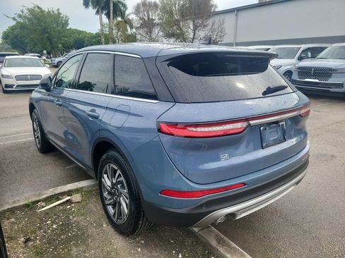 Certified 2023 Lincoln Corsair FWD image 3