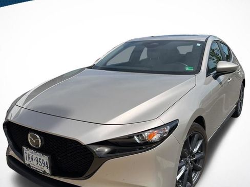 Used 2024 MAZDA MAZDA3 s FWD image 1