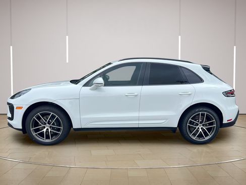 New 2026 Porsche Macan AWD/4WD image 2