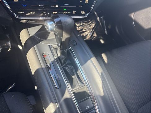 Used 2022 Honda HR-V EX image 47