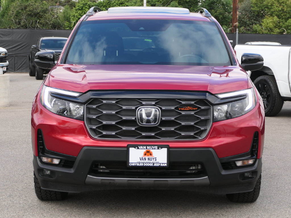 Used 2025 Honda Passport TrailSport image 6