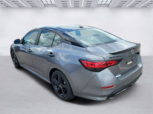 Used 2023 Nissan Sentra SR w/ Midnight Edition Package FWD image 3