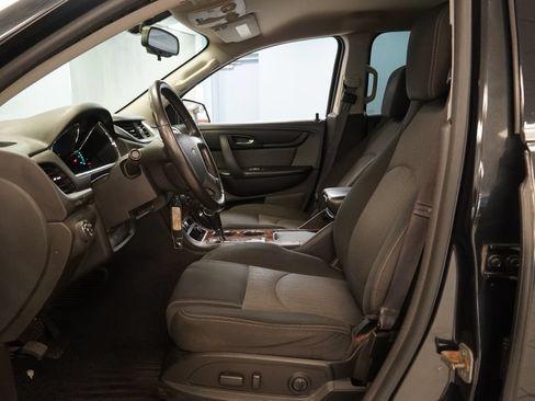 Used 2014 Chevrolet Traverse LT w/ All-Star Edition AWD/4WD image 5