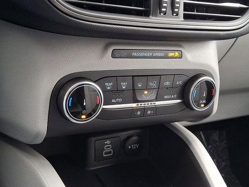 Used 2026 Ford Escape Active image 15