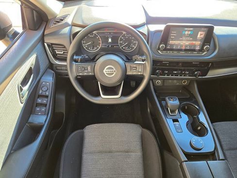 Used 2021 Nissan Rogue SV AWD/4WD image 15