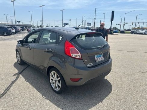 Used 2019 Ford Fiesta SE w/ Equipment Group 201A FWD image 3