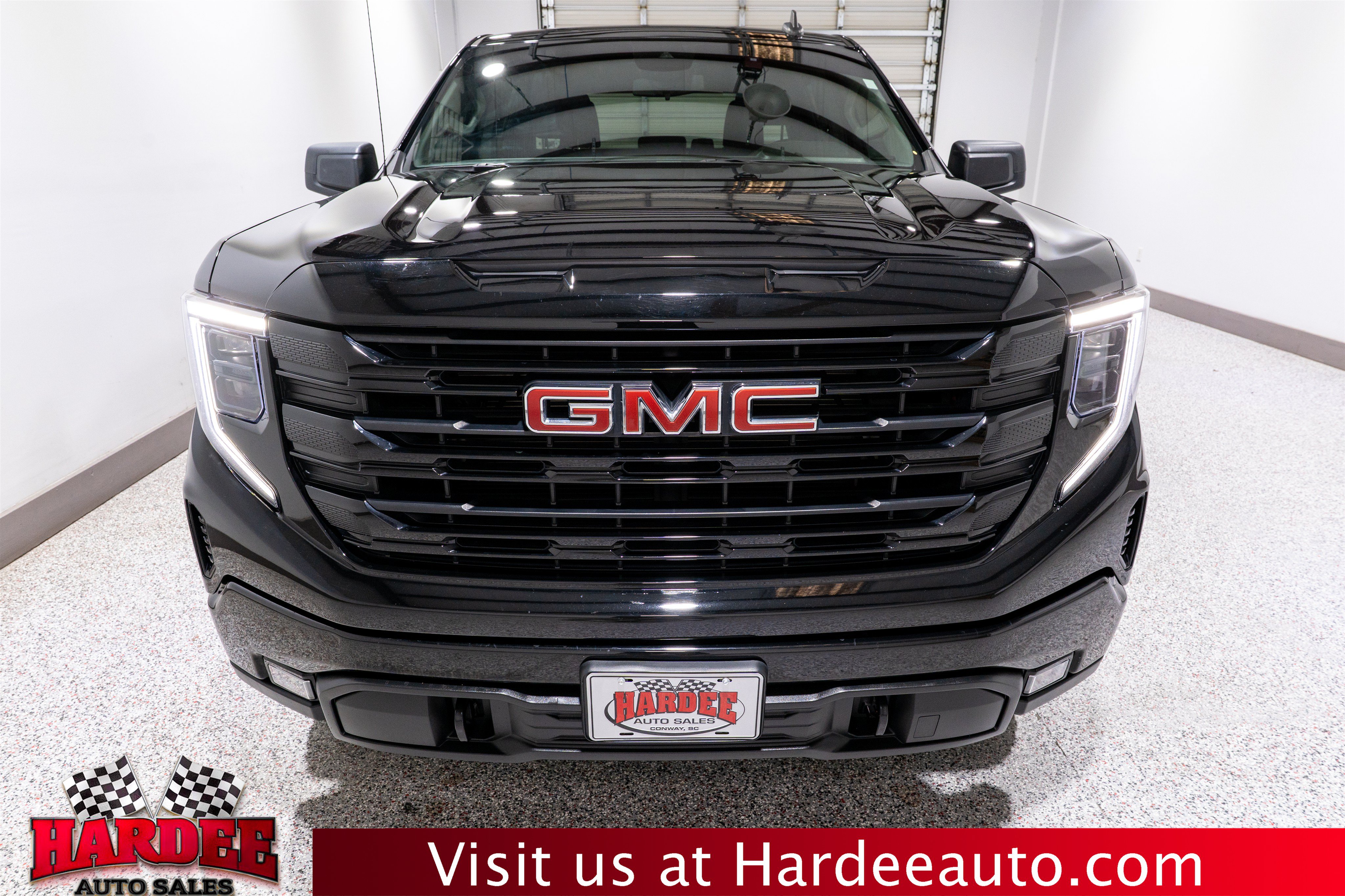 Used 2022 GMC Sierra 1500 Elevation AWD/4WD image 7