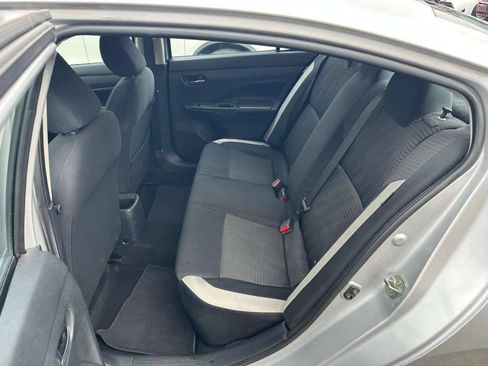 Used 2020 Nissan Versa SV FWD image 21