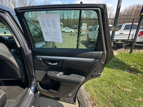 Used 2020 Honda CR-V LX image 30