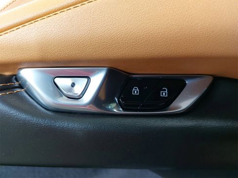 Used 2023 Chevrolet Corvette Stingray Preferred Conv w/ 2LT image 36