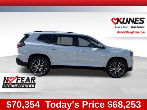 New 2026 GMC Acadia Denali Ultimate w/ LPO, Floor Liner Package AWD/4WD image 13