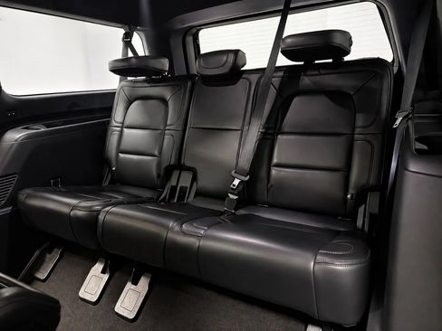 Used 2019 Lincoln Navigator L Reserve w/ Cargo Package AWD/4WD image 15