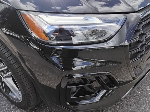 Certified 2024 Audi Q5 e Premium Plus w/ Premium Plus Package image 7