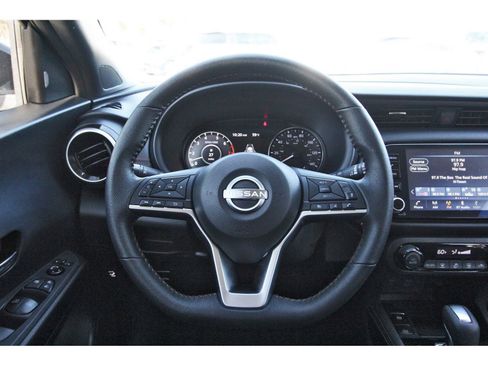 Used 2024 Nissan Kicks SR w/ Interior Electronics Package image 14