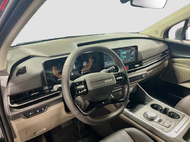 New 2027 Kia Carnival LXS FWD image 9