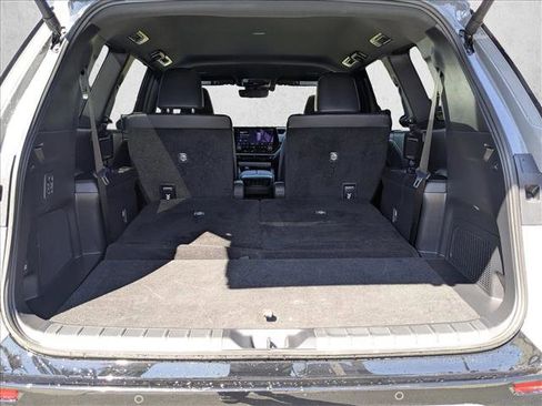 Used 2025 Lexus TX 500h AWD w/ Technology Package image 7