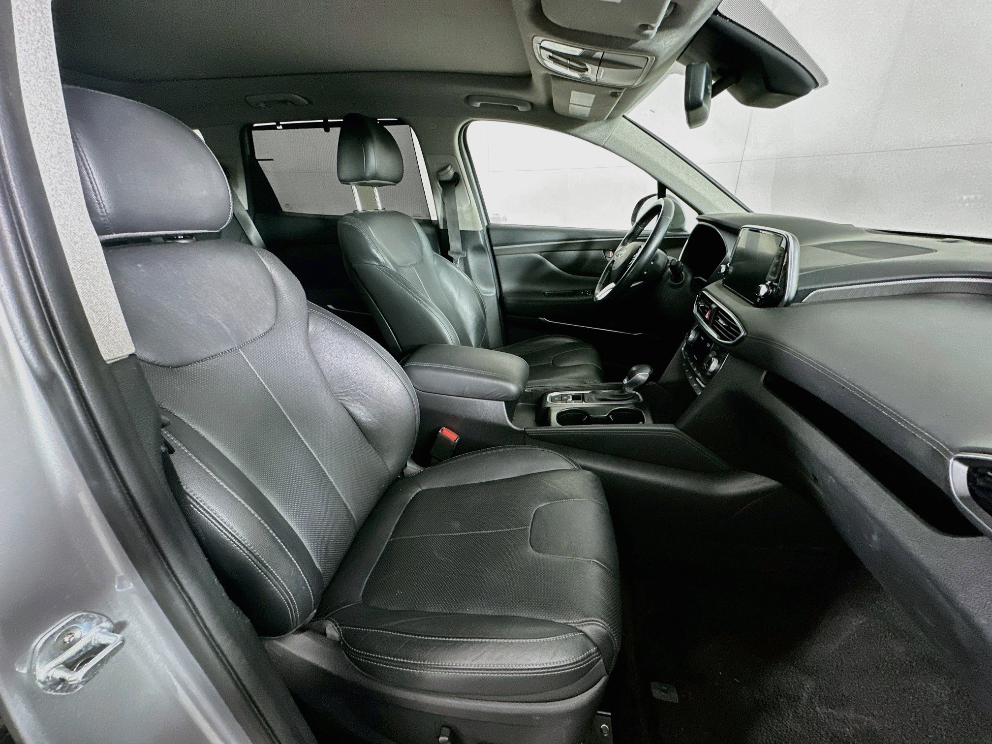 Used 2020 Hyundai Santa Fe Limited FWD image 33