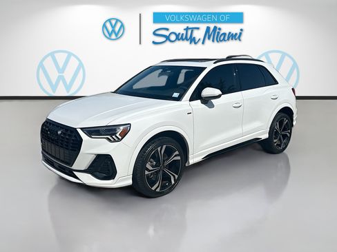 Used 2024 Audi Q3 2.0T Premium Plus AWD/4WD image 3