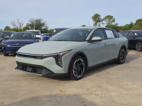 New 2025 Kia K4 EX image 4