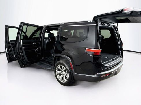Used 2022 Jeep Wagoneer Series I w/ Convenience Group I RWD image 43