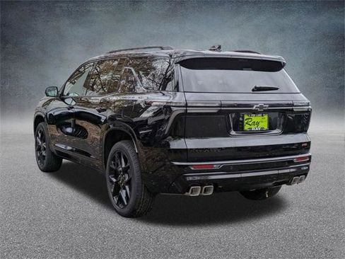 New 2026 Chevrolet Traverse RS w/ LPO, Floor Liner Package image 6