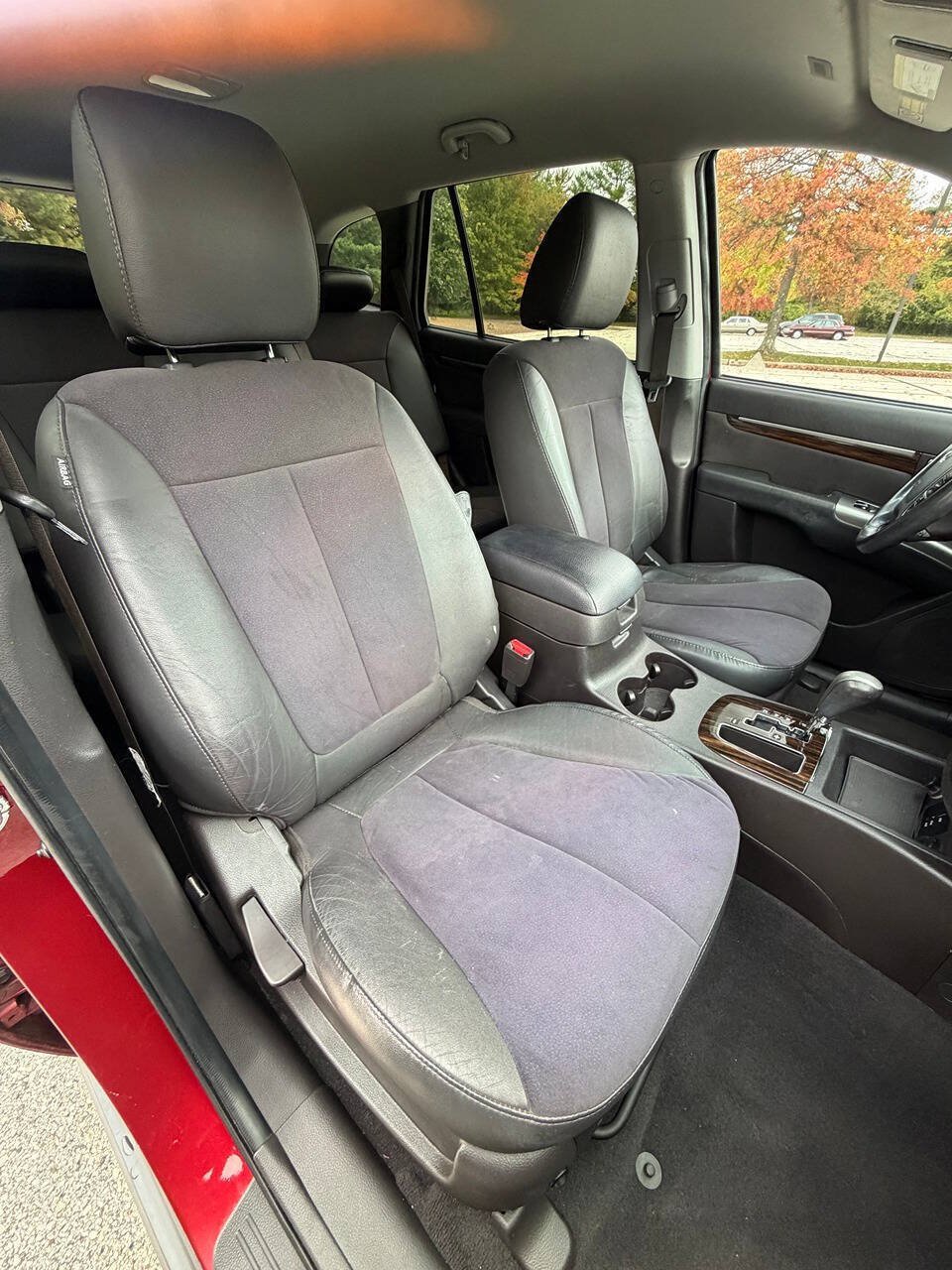 Used 2010 Hyundai Santa Fe SE FWD image 42